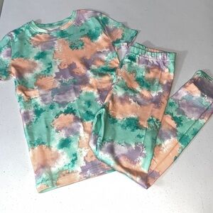 Kirkland Signature Snug Fitting Girl’s Short Sleeve + Pants Pajama Set Size 10